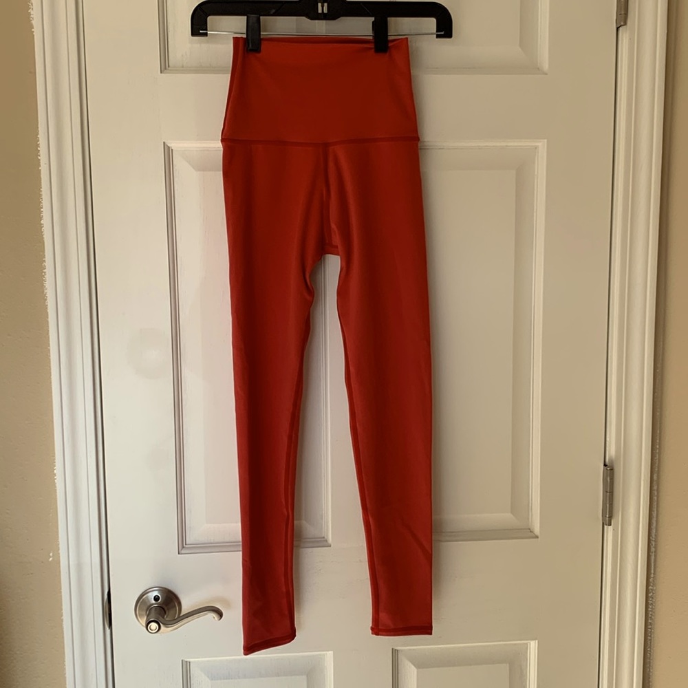 Barre 3 Signature Red Leggings